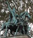 socha Karla Velikého postavená před Notre Dame